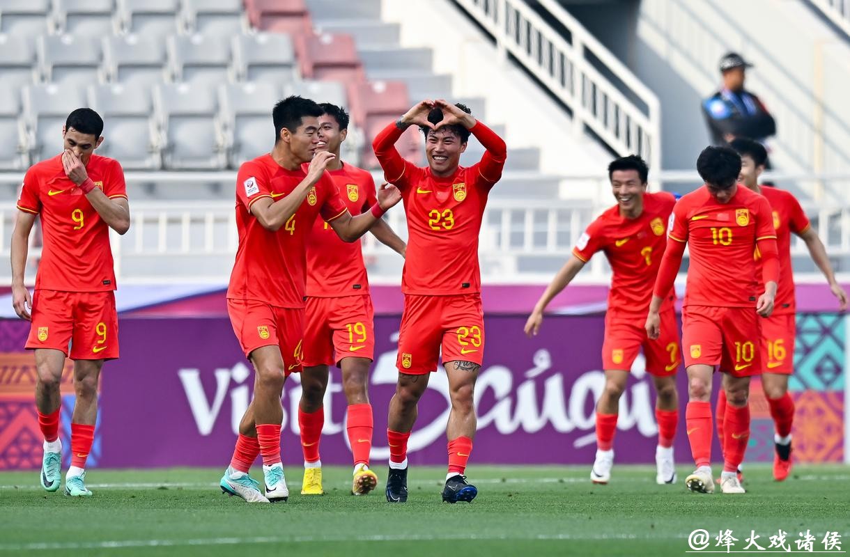 中国男足国字号队伍22年首次打入洲际大赛决赛,中国队本周六晚冲击U23亚洲杯冠军 中国男足国字号队伍22年首次打入洲际大赛决赛,中国队本周六晚冲击U23亚洲杯冠军