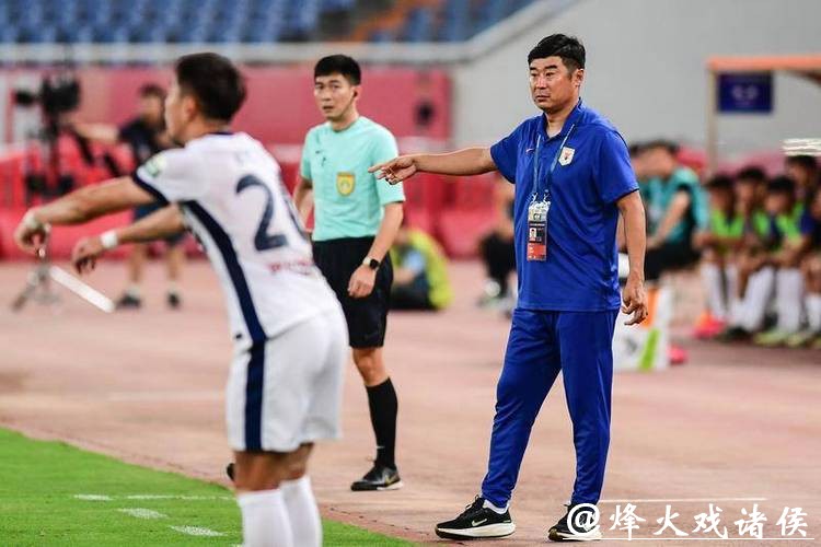 从“带刀中卫”闪耀亚洲杯，看到青训久久为功之路